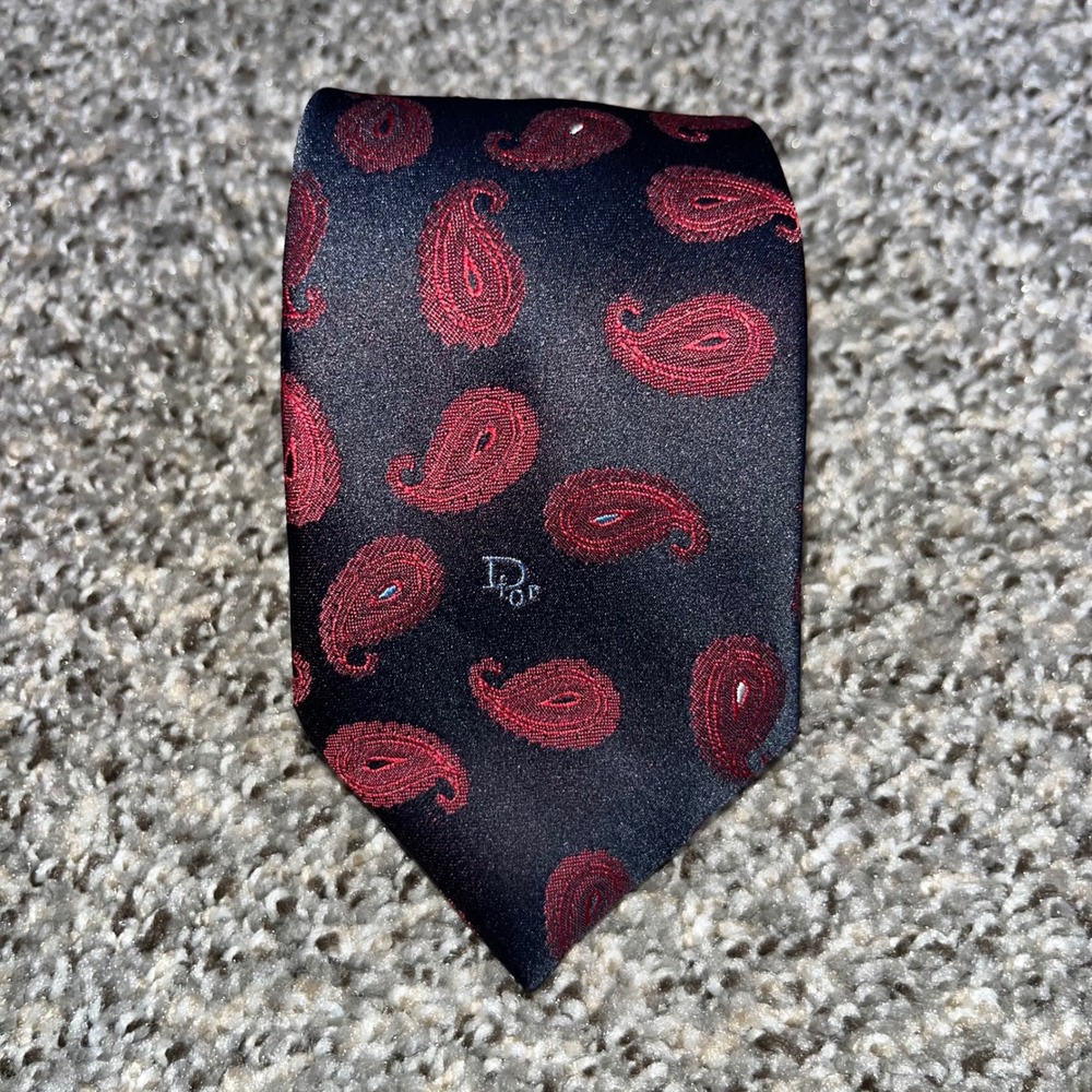Vintage Christian Dior Silk Blend Paisley Tie Black Red 1980s Woven in Italy 3"